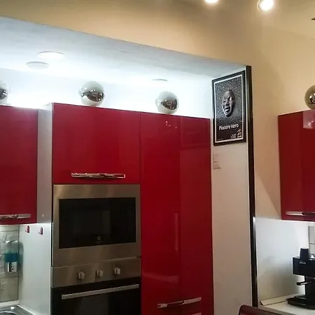 Апартаменты - Sleeps 3 & Swimming Pool *
