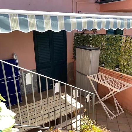 Appartamento - Sleeps 3 & Swimming Pool