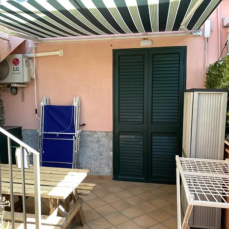 - Sleeps 3 & Swimming Pool Апартаменты Реальмонте